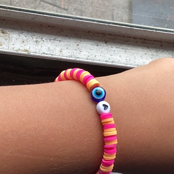 Hot pink/orange evile eye hart bracelets - Picture 3 of 4
